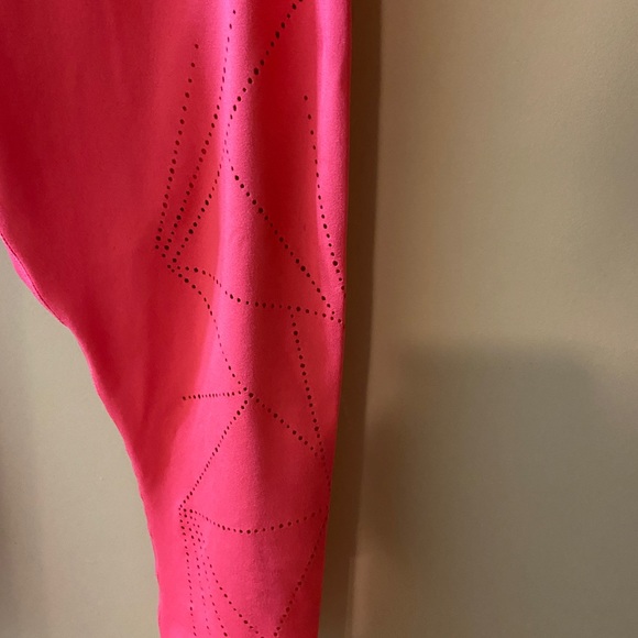 ACX orangey/peach capri yoga pants - Picture 4 of 5